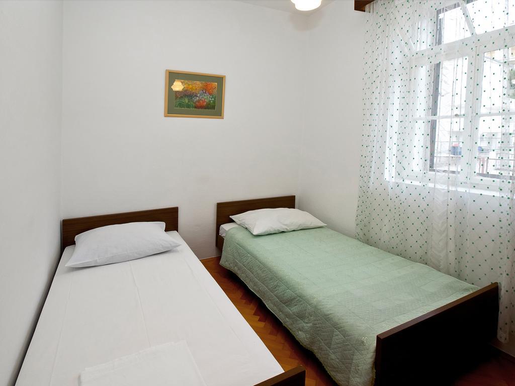 Apartments Dr. Vlasic Podstrana Rom bilde